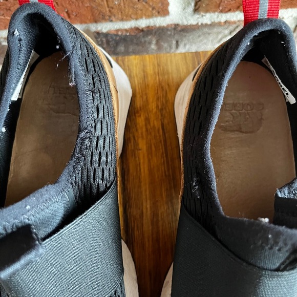 Sorel Kinetic Breakthru Slip On Sneakers Women's Size 9 Black Tan Red Pull Tab - Picture 5 of 6